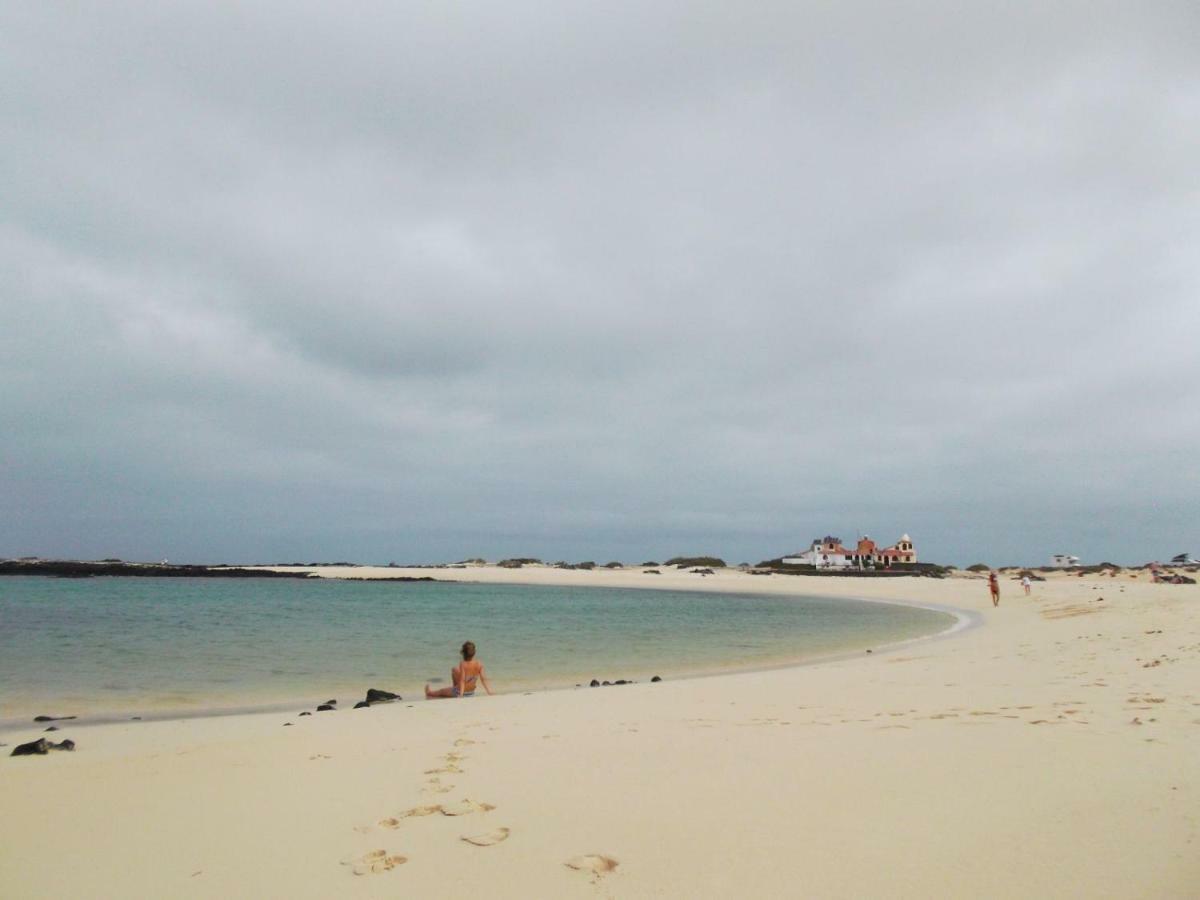 Apartamento Nire Lula En La Misma Playa Cotillo エクステリア 写真