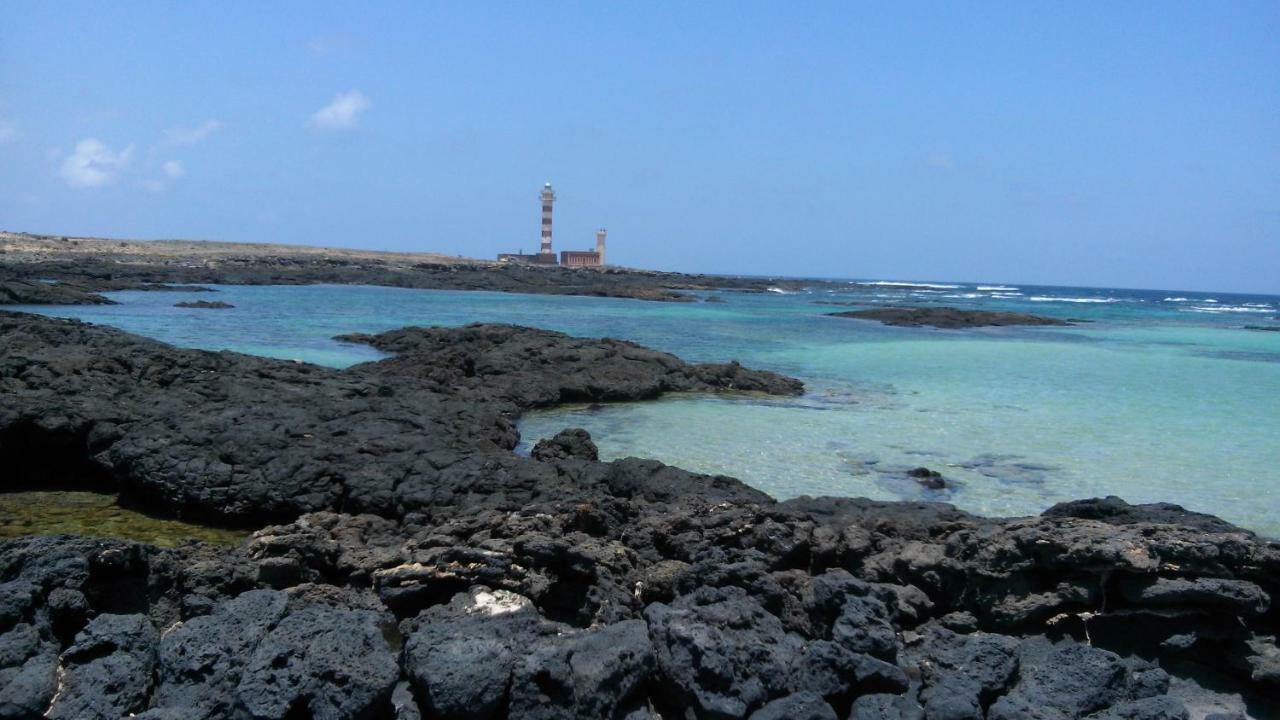 Apartamento Nire Lula En La Misma Playa Cotillo エクステリア 写真